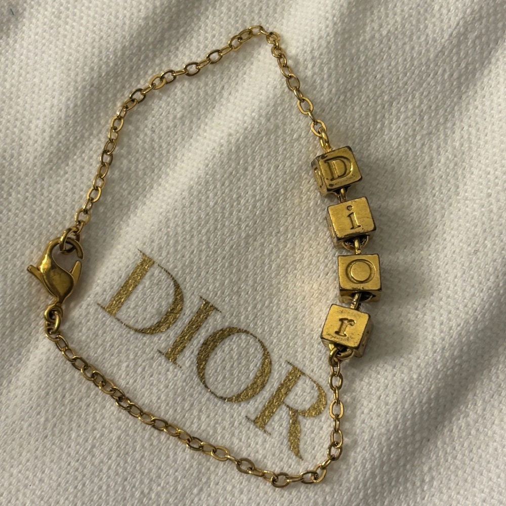 Christian Dior Cubes Bracelet in Gold - Picture 3 of 8